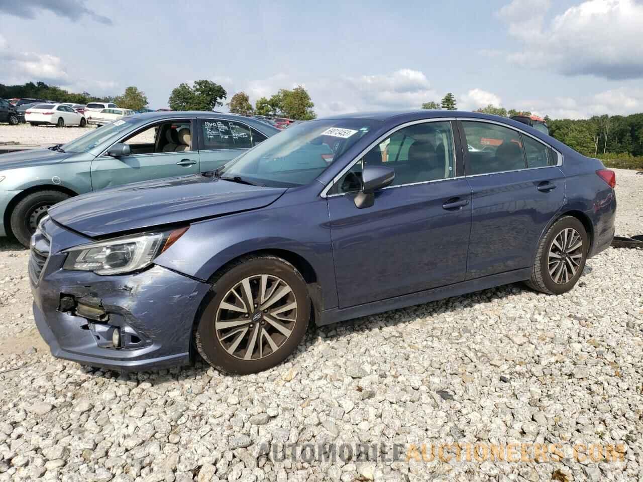 4S3BNAF67J3037882 SUBARU LEGACY 2018