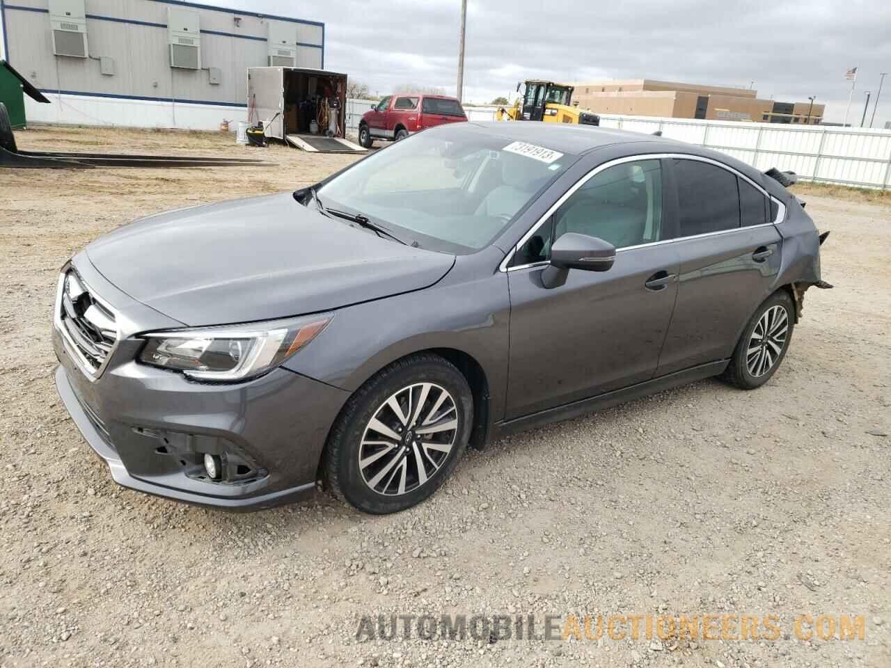 4S3BNAF68J3028110 SUBARU LEGACY 2018