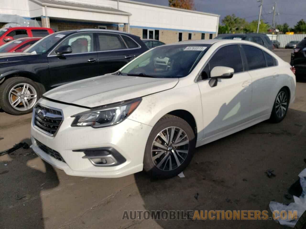 4S3BNAF69J3023918 SUBARU LEGACY 2018