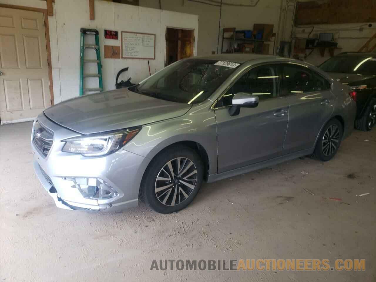 4S3BNAF69J3042923 SUBARU LEGACY 2018