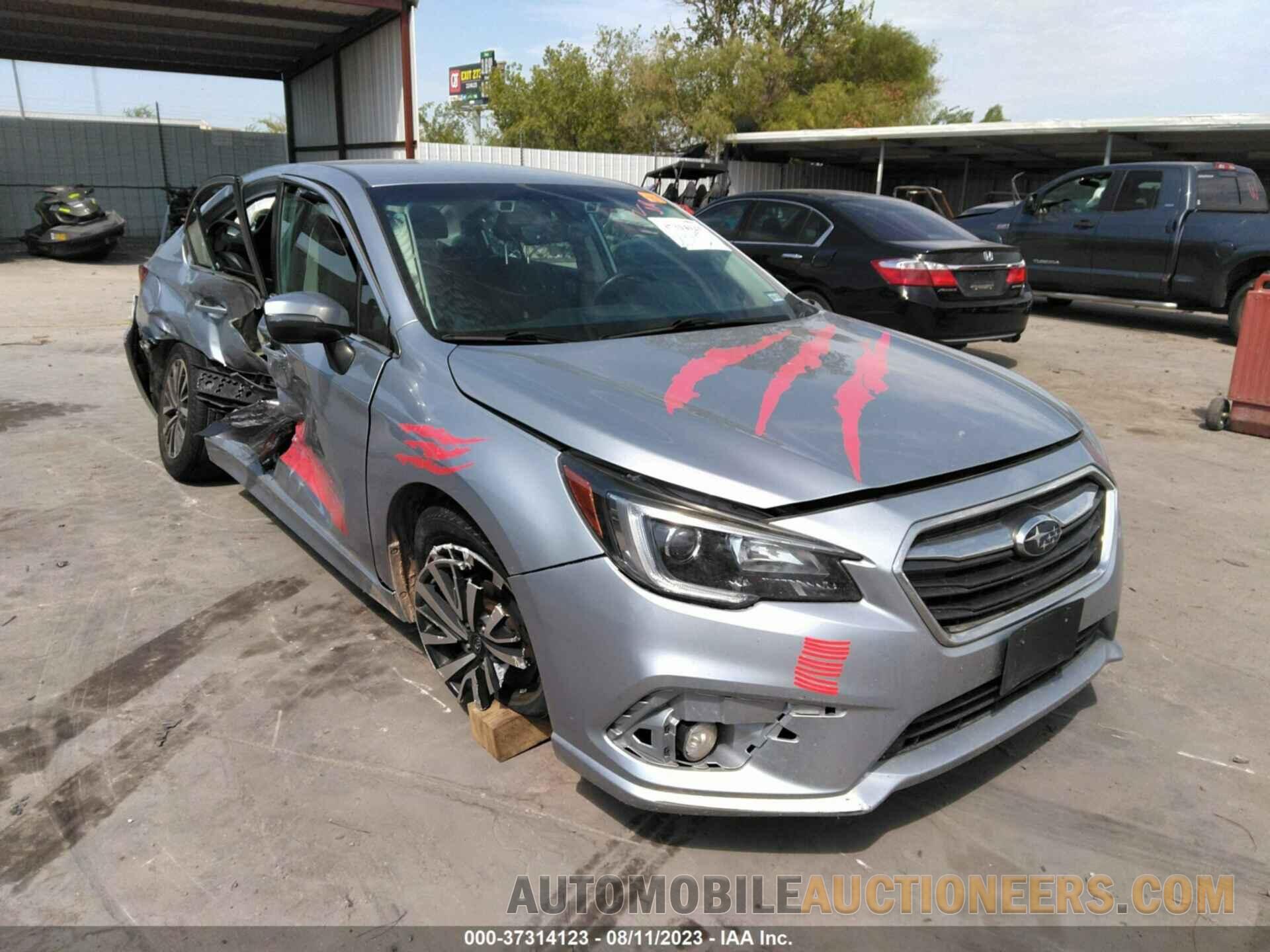 4S3BNAF6XJ3029405 SUBARU LEGACY 2018