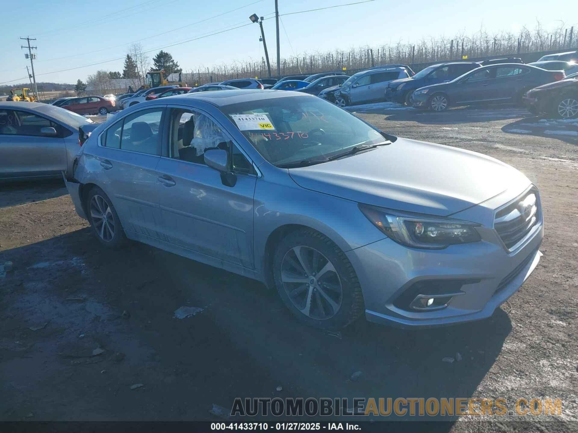 4S3BNAN69J3007462 SUBARU LEGACY 2018