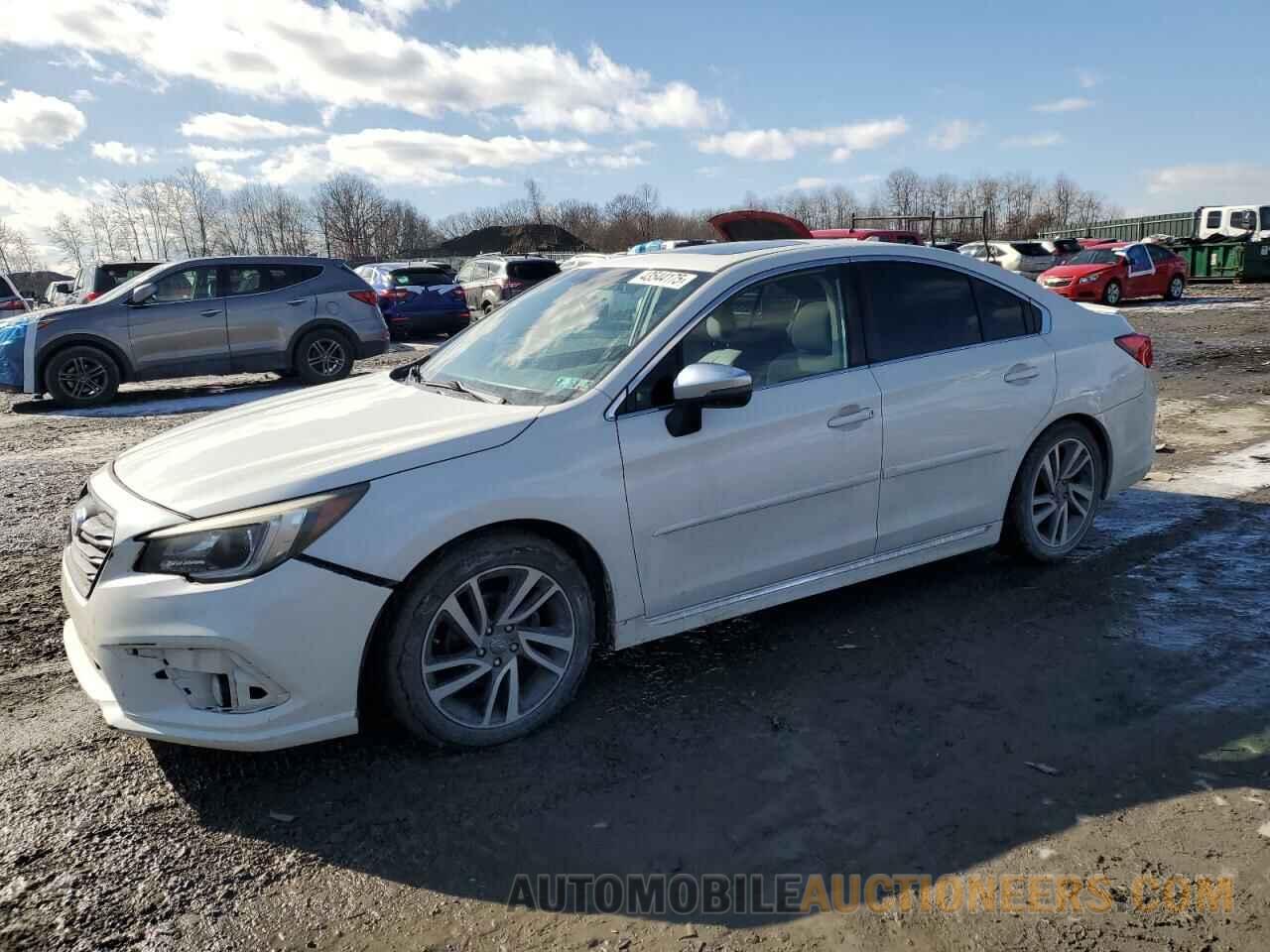 4S3BNAS64J3015831 SUBARU LEGACY 2018