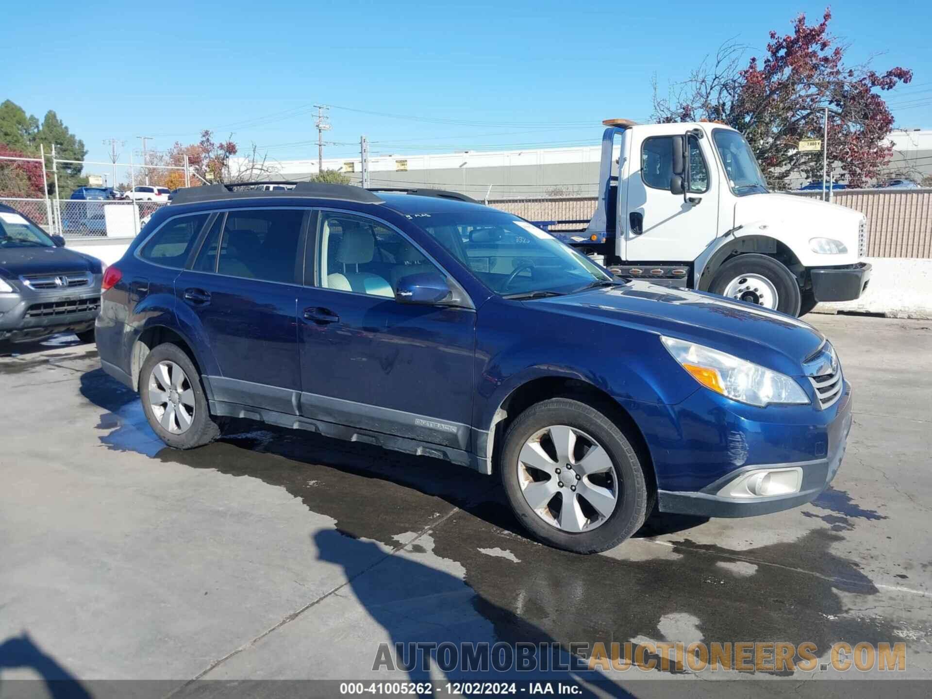 4S4BRBGC8B3427028 SUBARU OUTBACK 2011