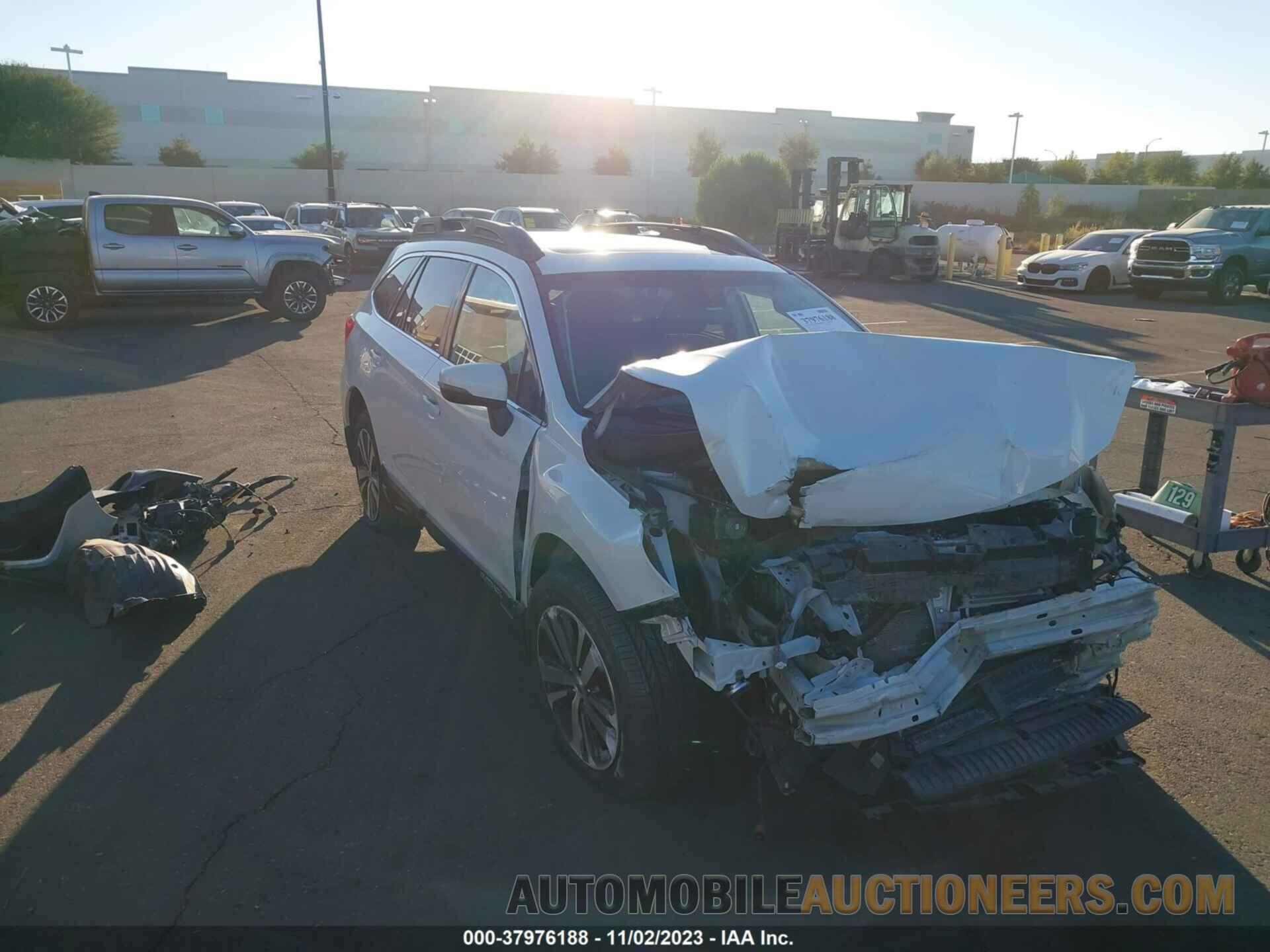 4S4BSANC2J3335350 SUBARU OUTBACK 2018