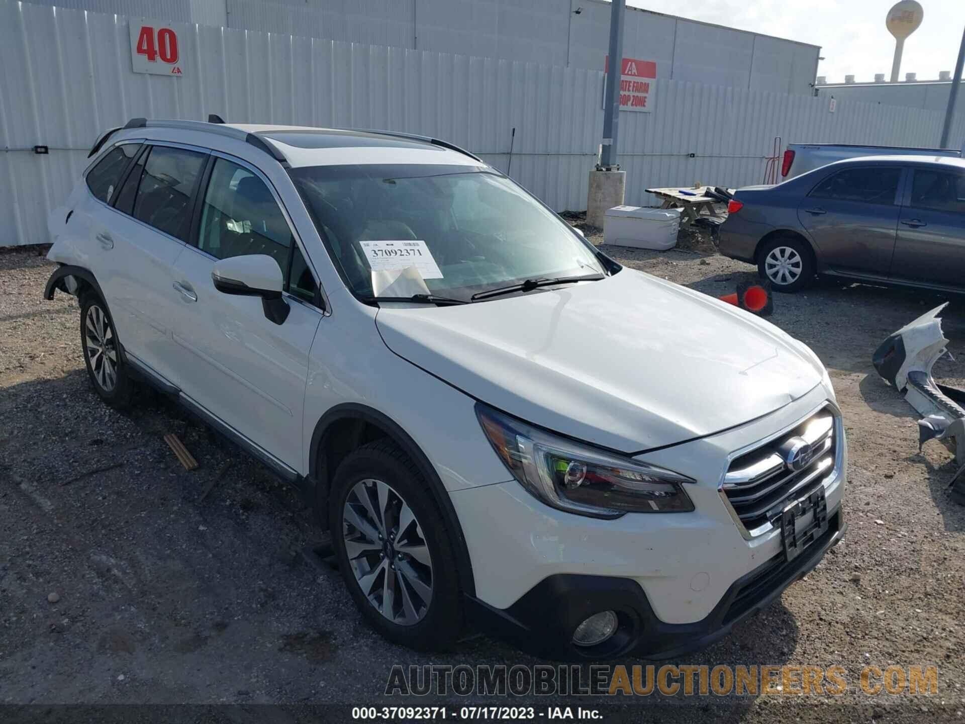 4S4BSATC0J3210303 SUBARU OUTBACK 2018