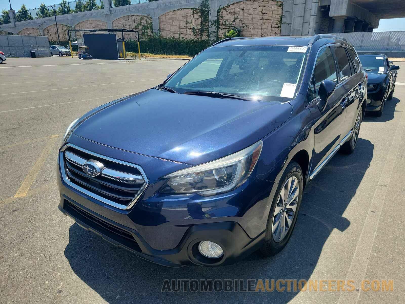 4S4BSETC2J3204123 Subaru Outback 2018