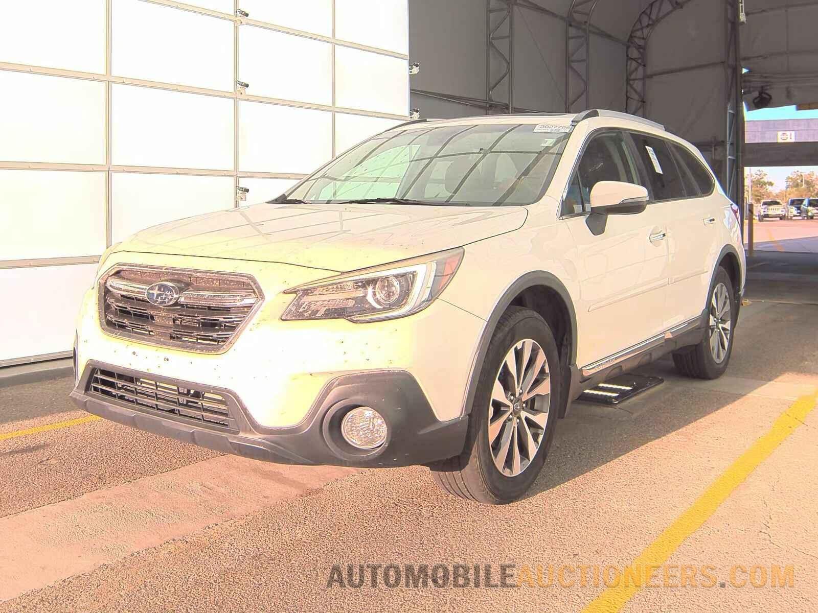 4S4BSETC2J3391296 Subaru Outback 2018