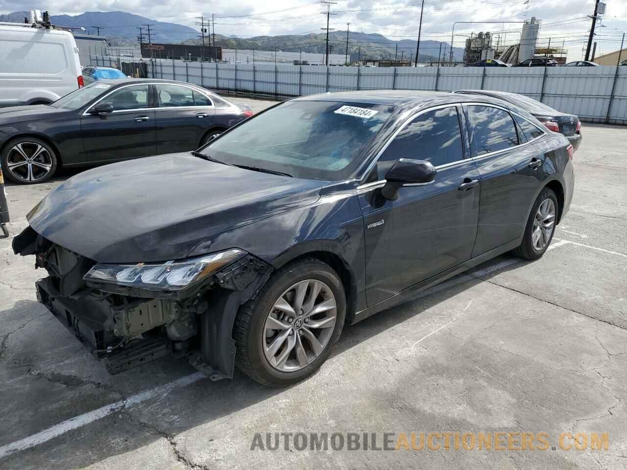 4T1A21FB7LU017853 TOYOTA AVALON 2020