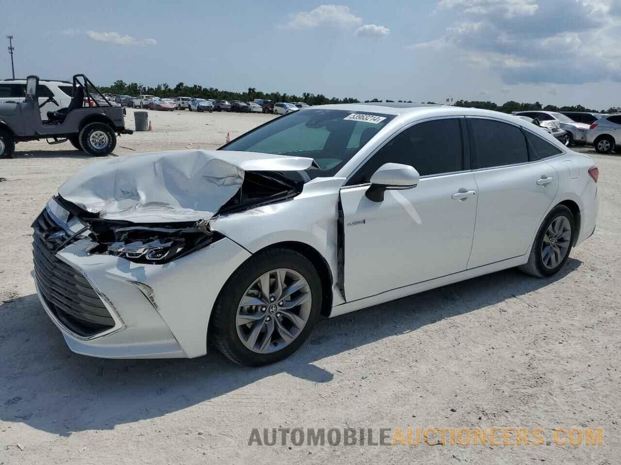 4T1A21FB8LU013603 TOYOTA AVALON 2020