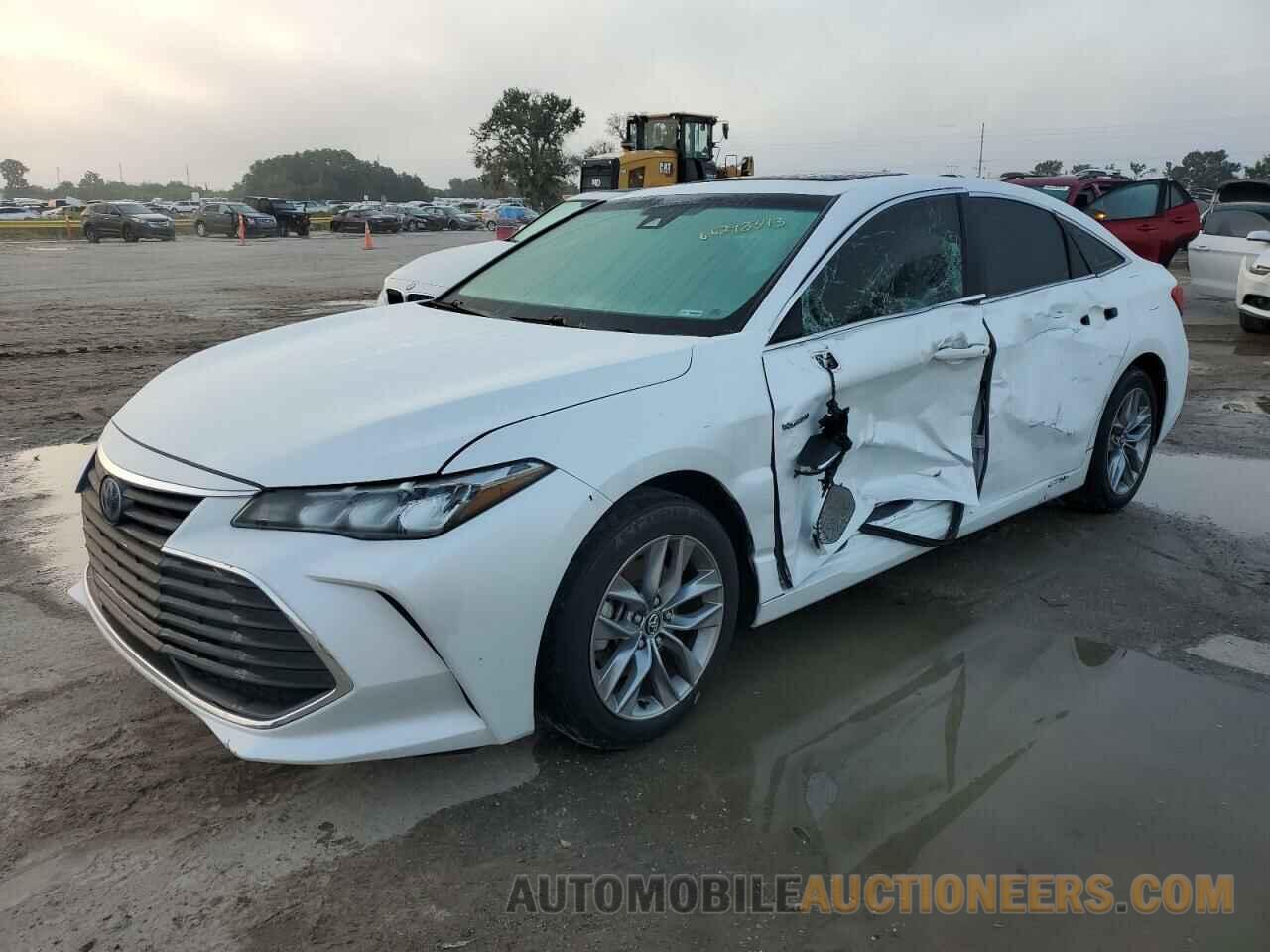 4T1A21FBXLU013196 TOYOTA AVALON 2020