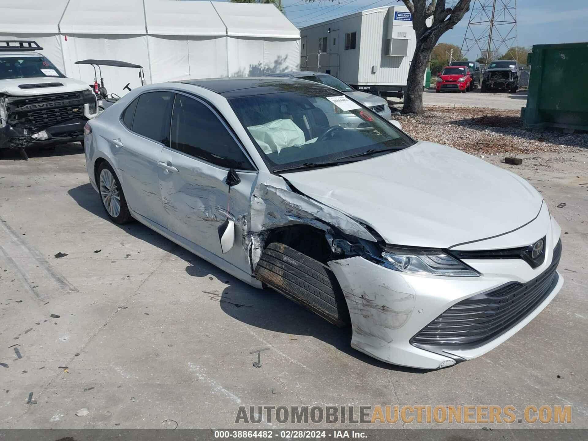 4T1B11HK0JU004931 TOYOTA CAMRY 2018