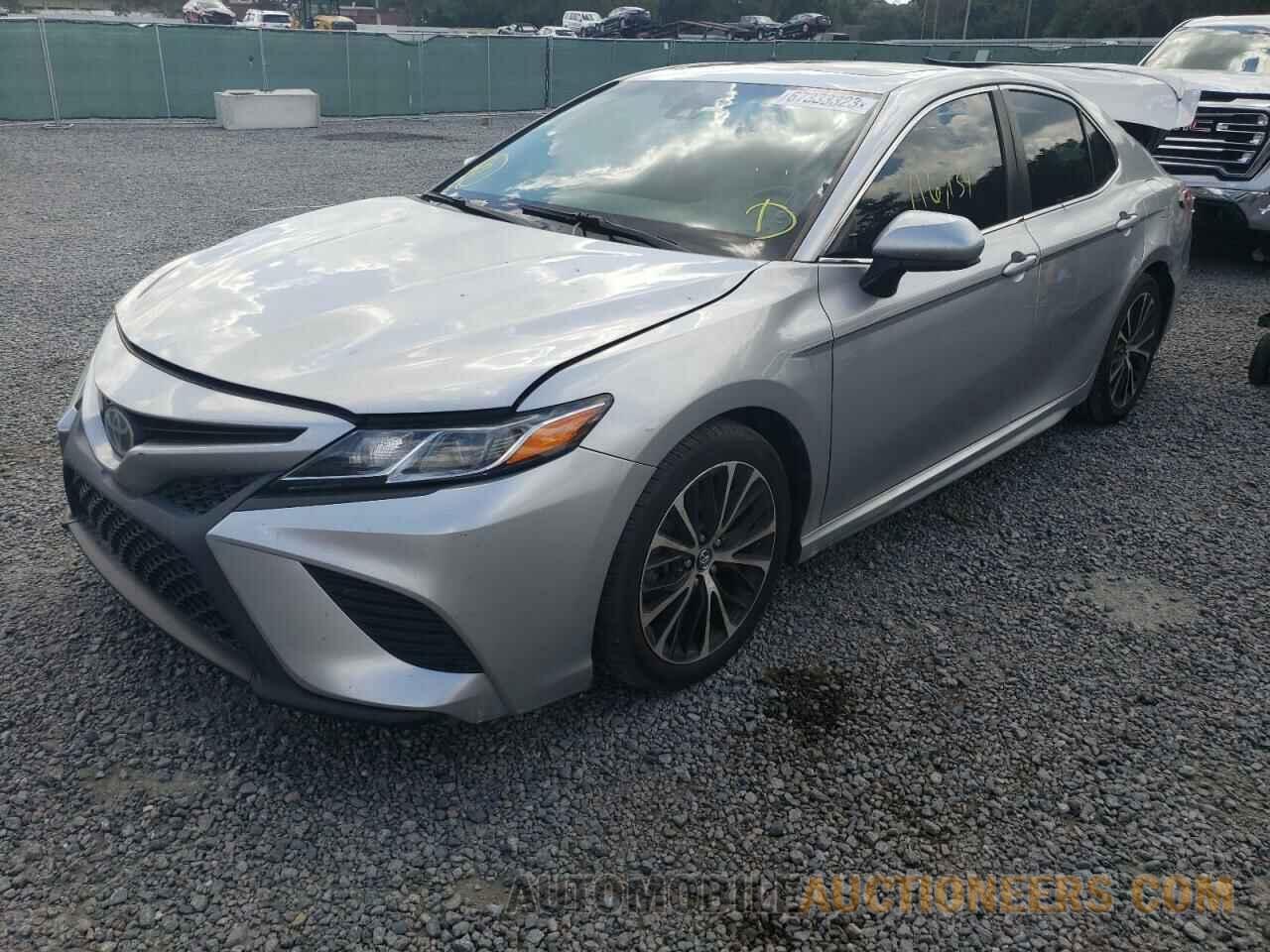 4T1B11HK0JU030770 TOYOTA CAMRY 2018