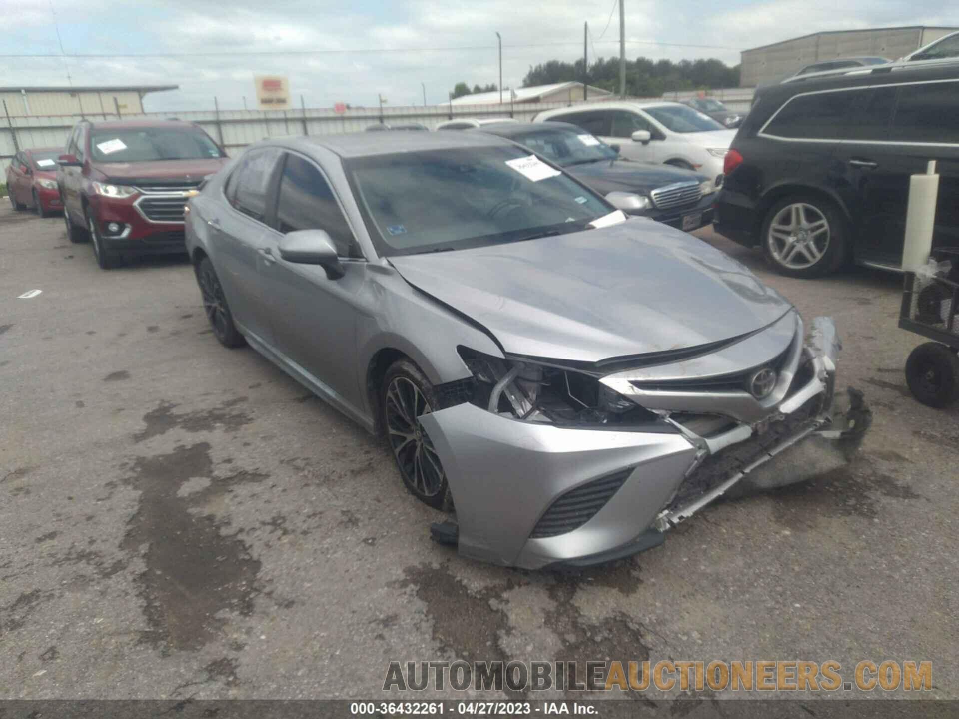 4T1B11HK0JU054535 TOYOTA CAMRY 2018