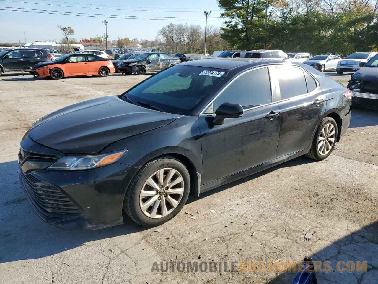 4T1B11HK0JU069360 TOYOTA CAMRY 2018