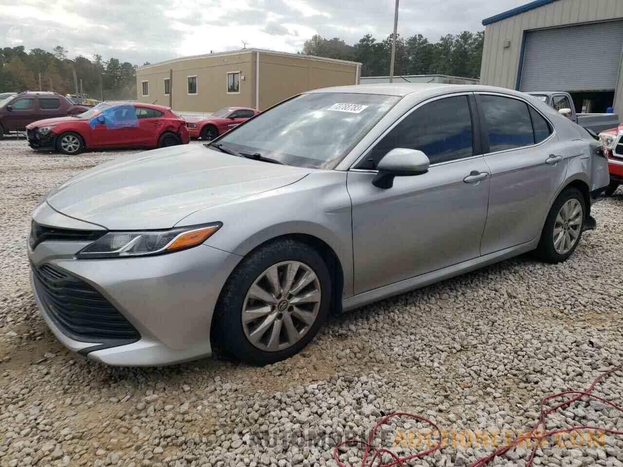 4T1B11HK0JU081234 TOYOTA CAMRY 2018