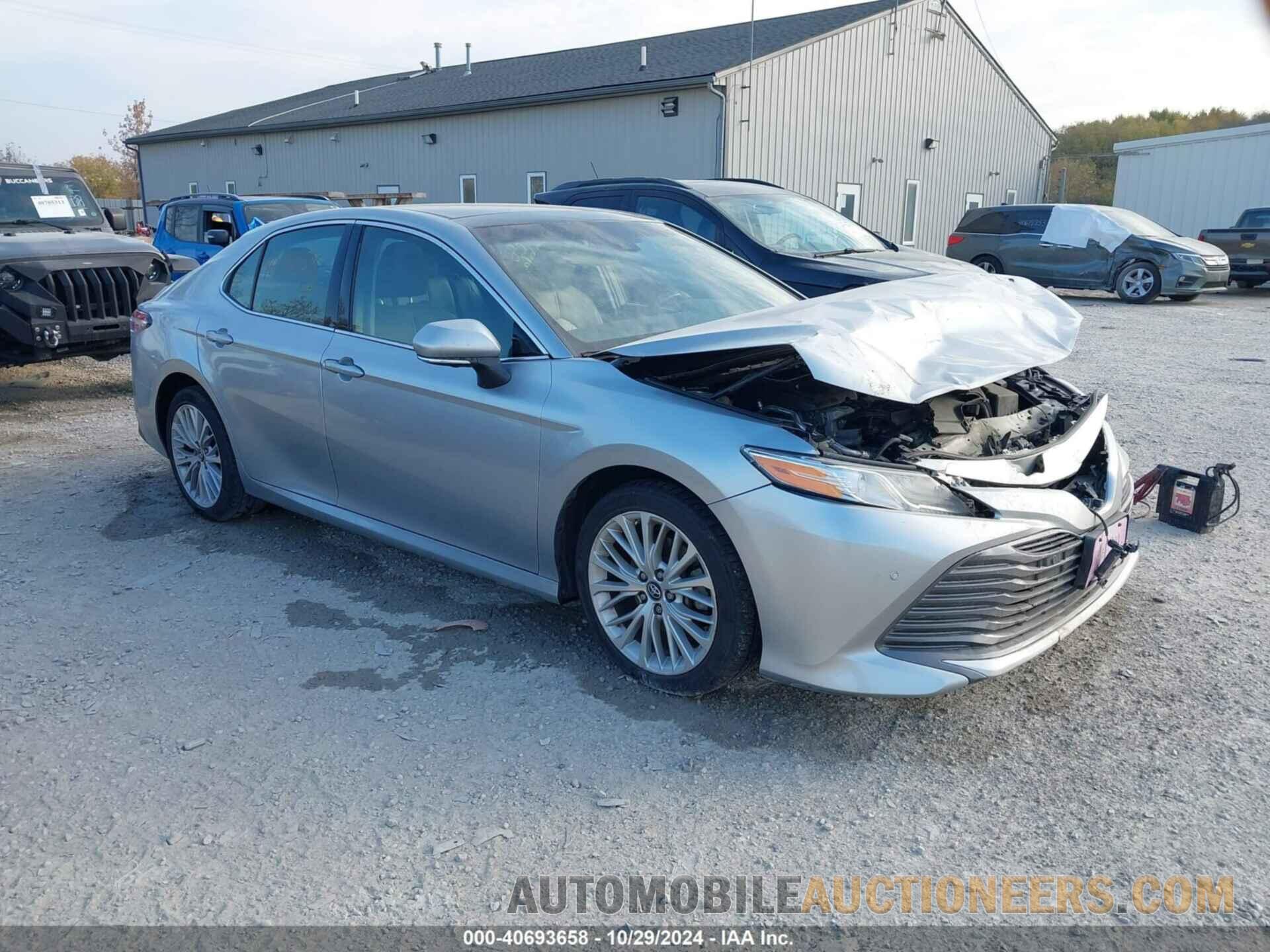 4T1B11HK0JU095408 TOYOTA CAMRY 2018