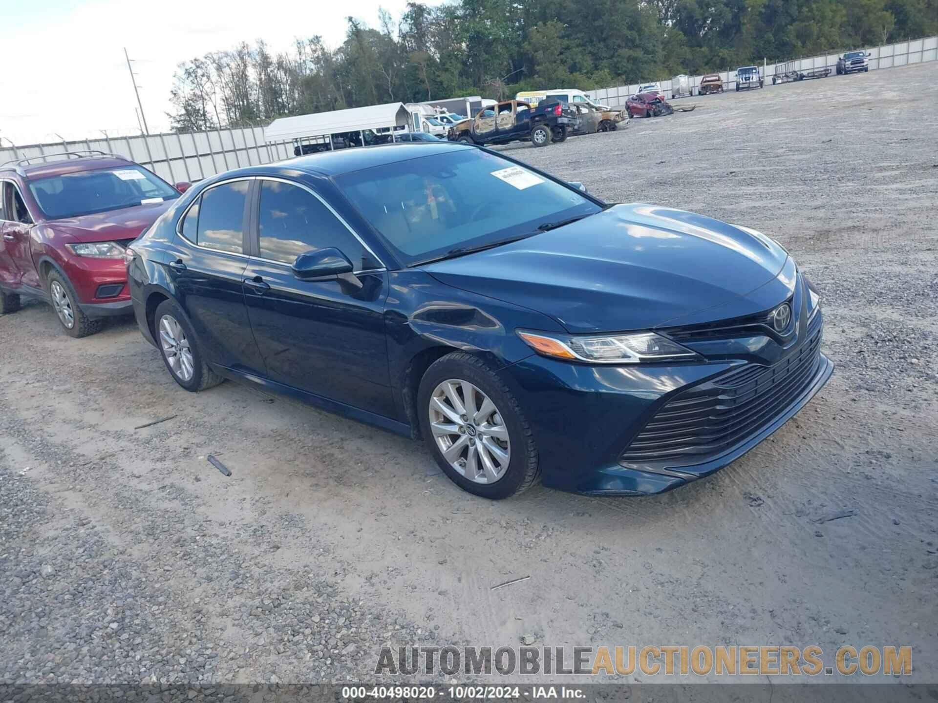 4T1B11HK0JU514289 TOYOTA CAMRY 2018