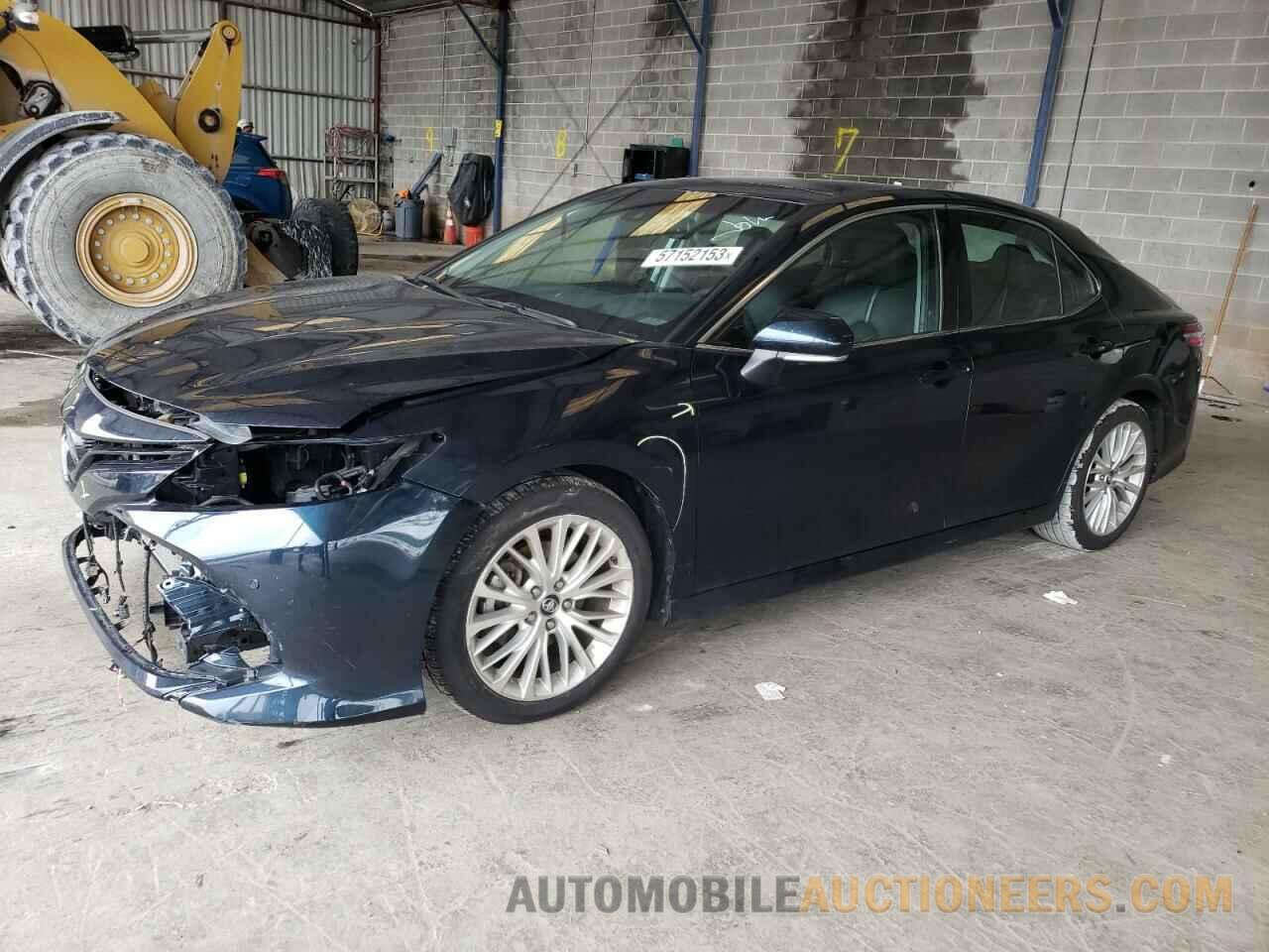 4T1B11HK0JU525776 TOYOTA CAMRY 2018