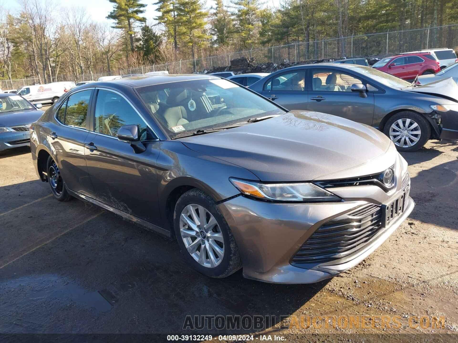 4T1B11HK0JU534641 TOYOTA CAMRY 2018