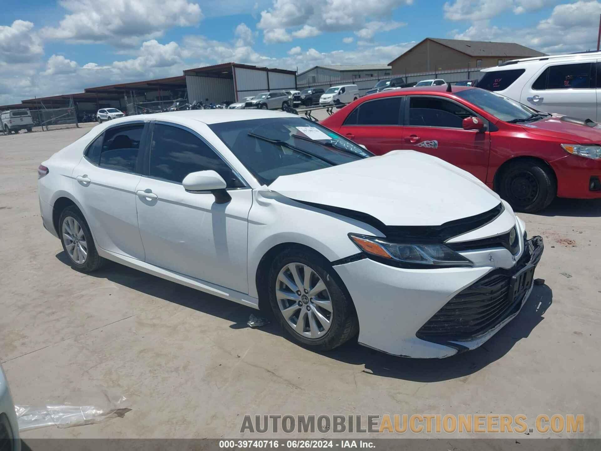 4T1B11HK0JU536034 TOYOTA CAMRY 2018