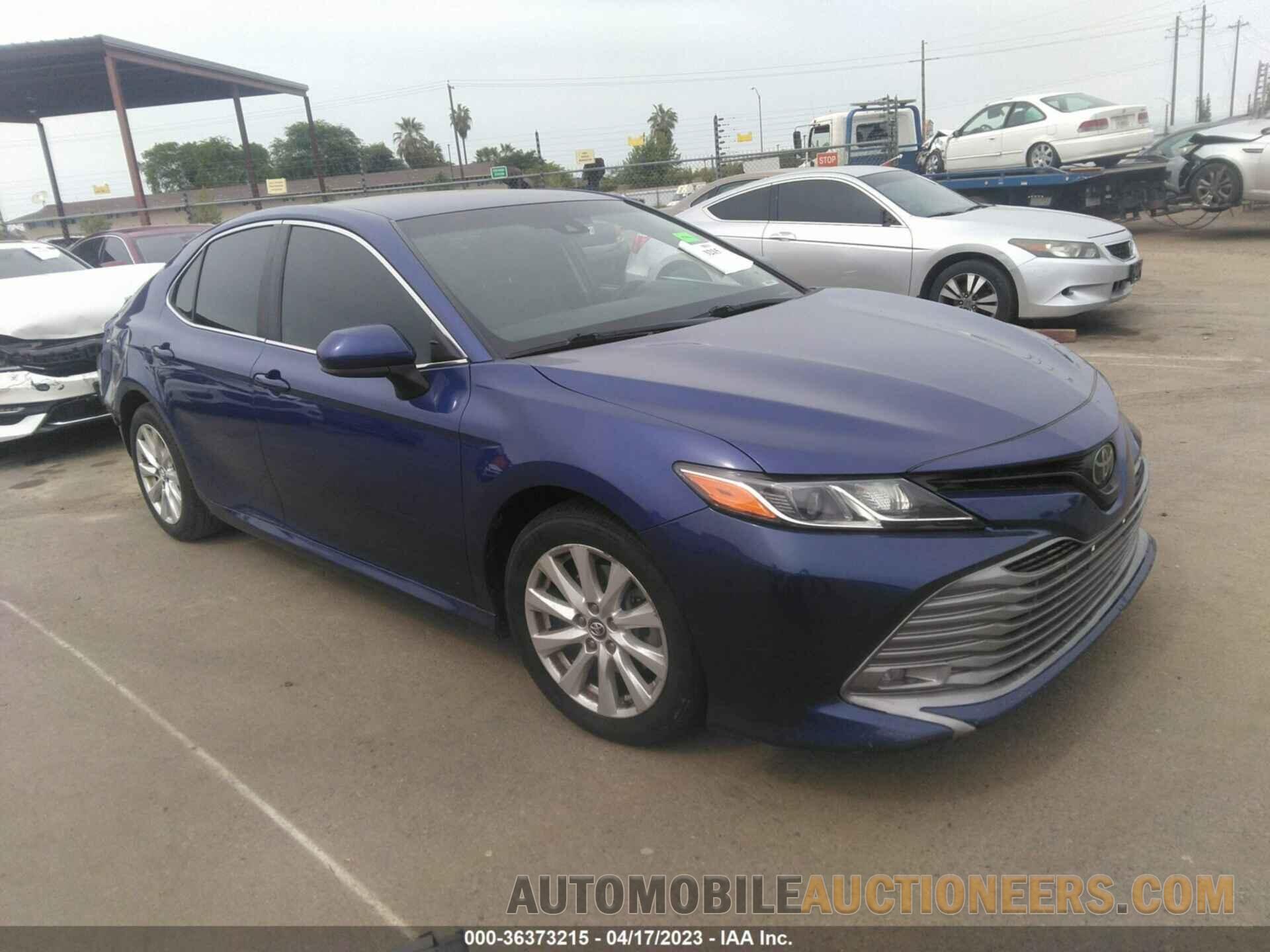 4T1B11HK0JU545459 TOYOTA CAMRY 2018