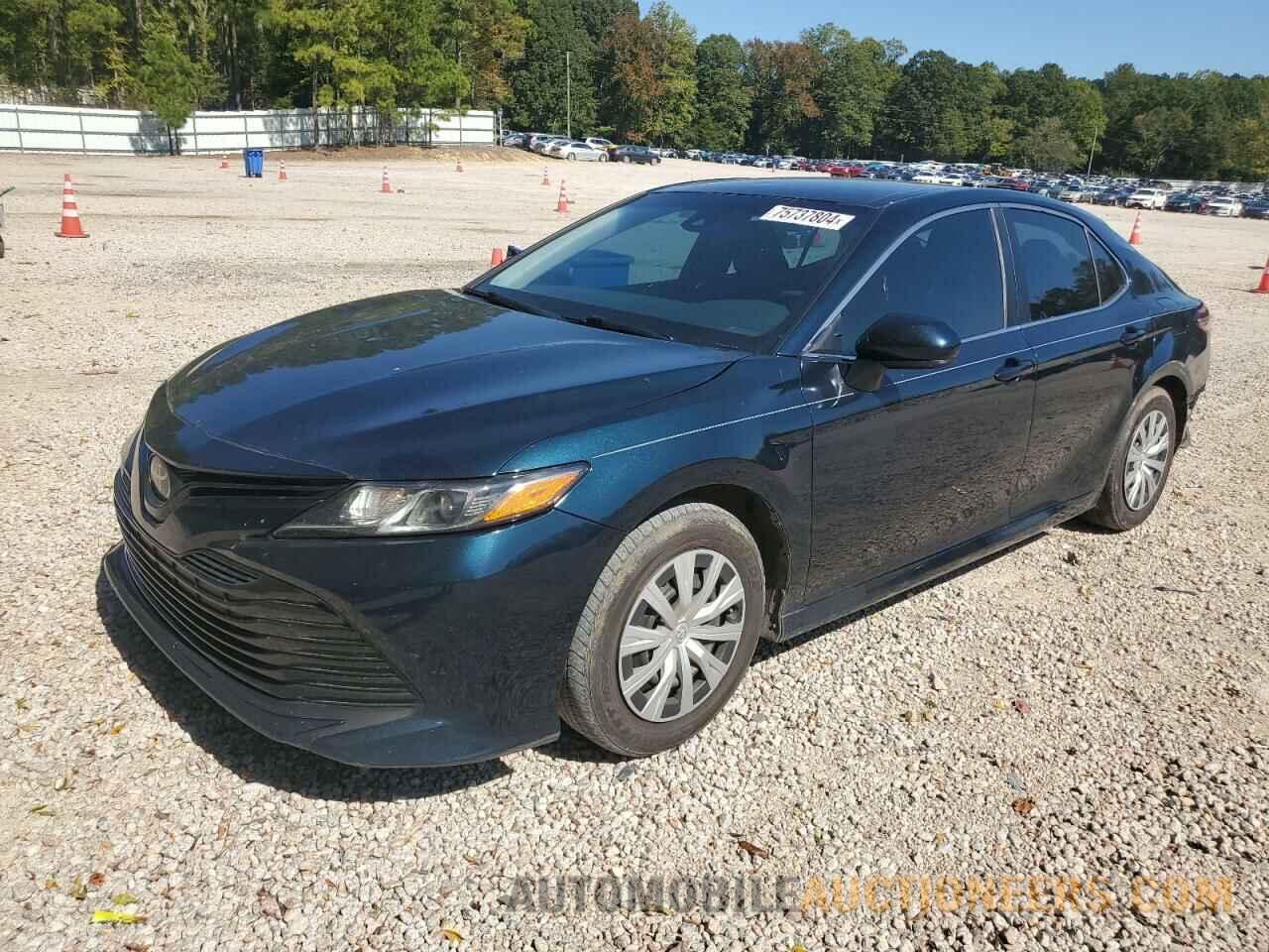 4T1B11HK0JU549656 TOYOTA CAMRY 2018