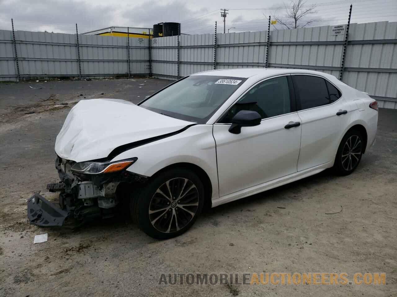 4T1B11HK0JU603991 TOYOTA CAMRY 2018