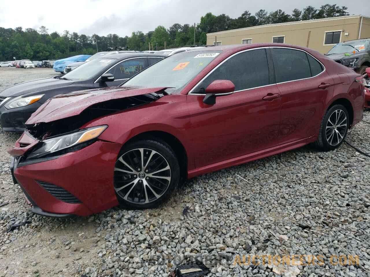 4T1B11HK0JU625991 TOYOTA CAMRY 2018