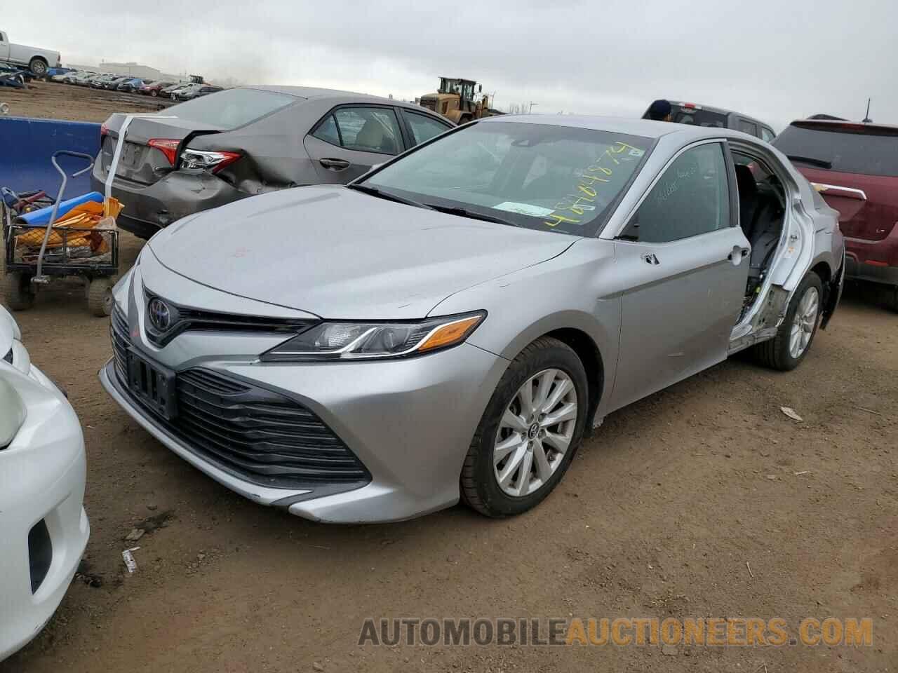 4T1B11HK0JU651491 TOYOTA CAMRY 2018