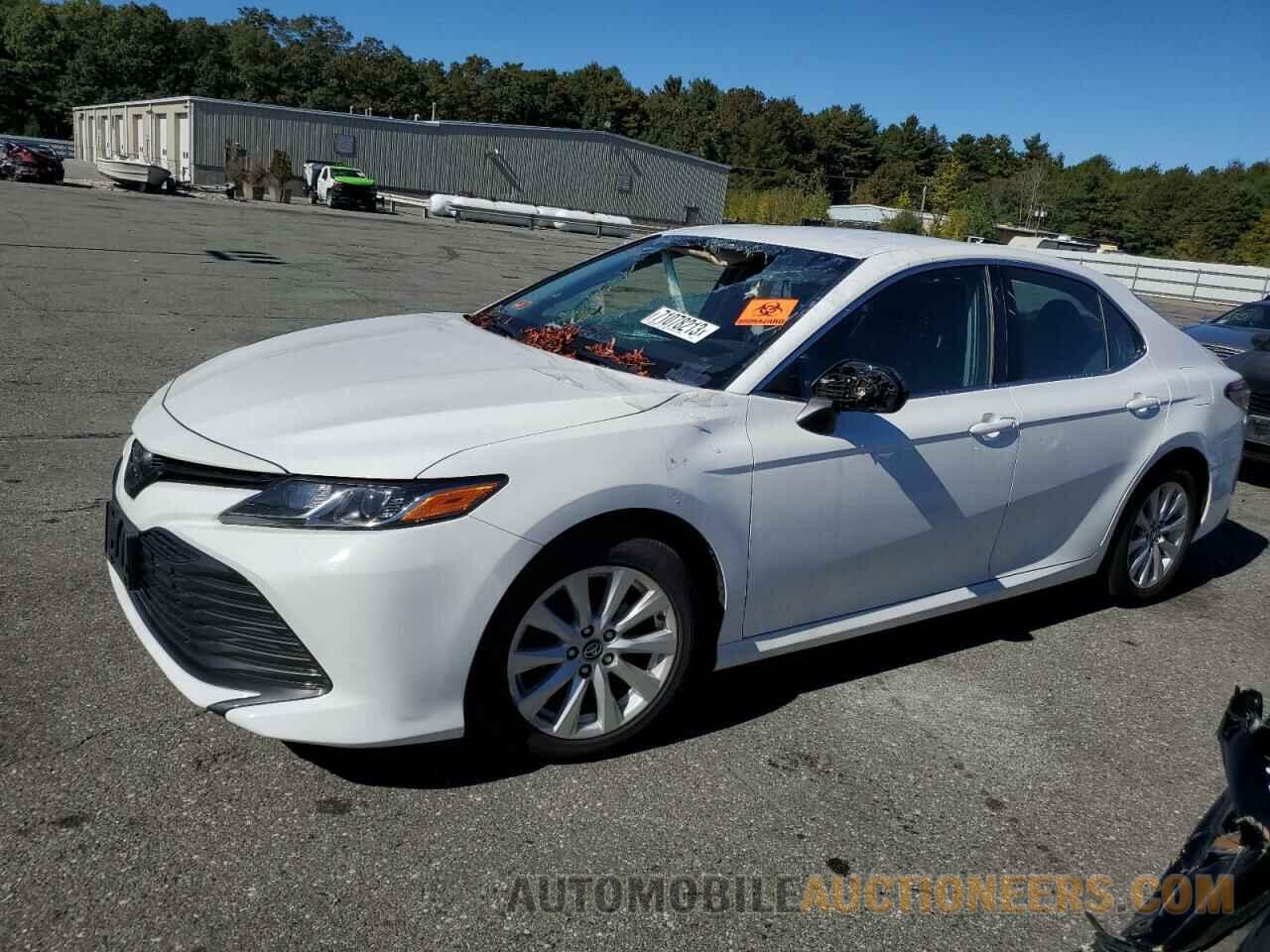 4T1B11HK0JU668727 TOYOTA CAMRY 2018