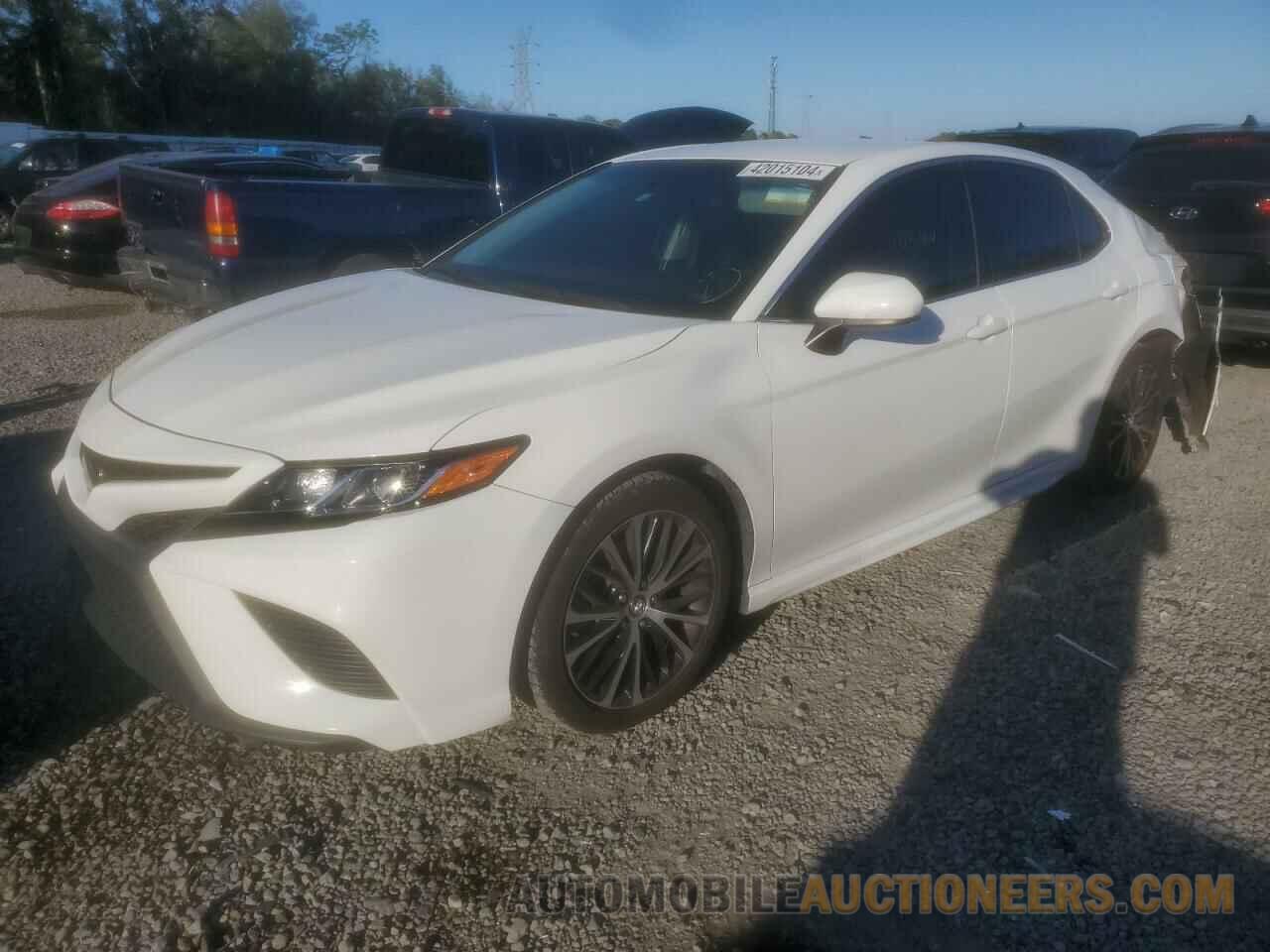 4T1B11HK0JU672955 TOYOTA CAMRY 2018