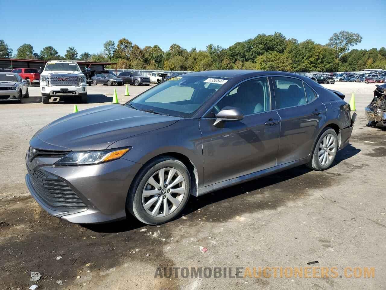 4T1B11HK0KU162929 TOYOTA CAMRY 2019