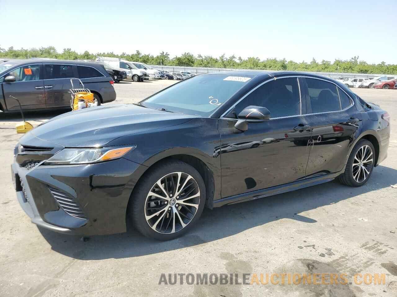 4T1B11HK0KU167032 TOYOTA CAMRY 2019