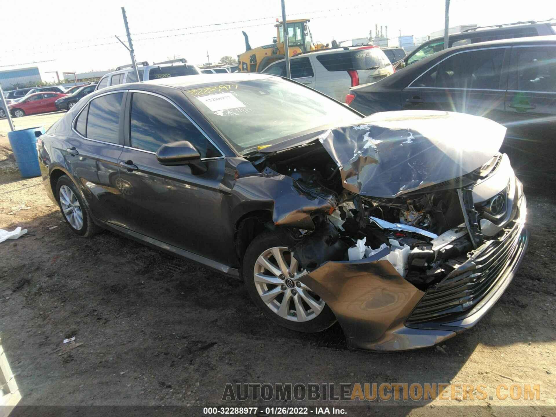 4T1B11HK0KU168701 TOYOTA CAMRY 2019