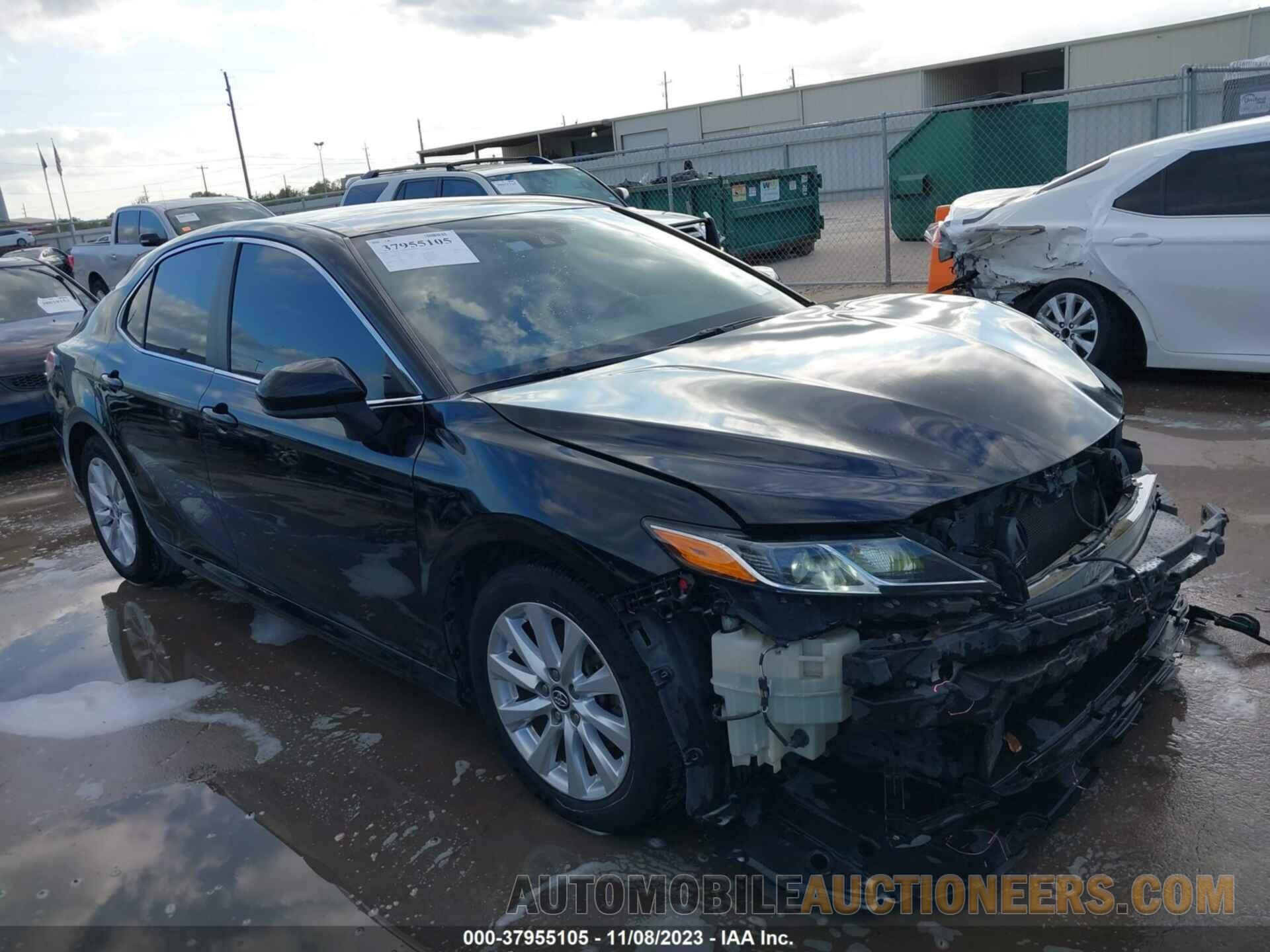 4T1B11HK0KU172960 TOYOTA CAMRY 2019