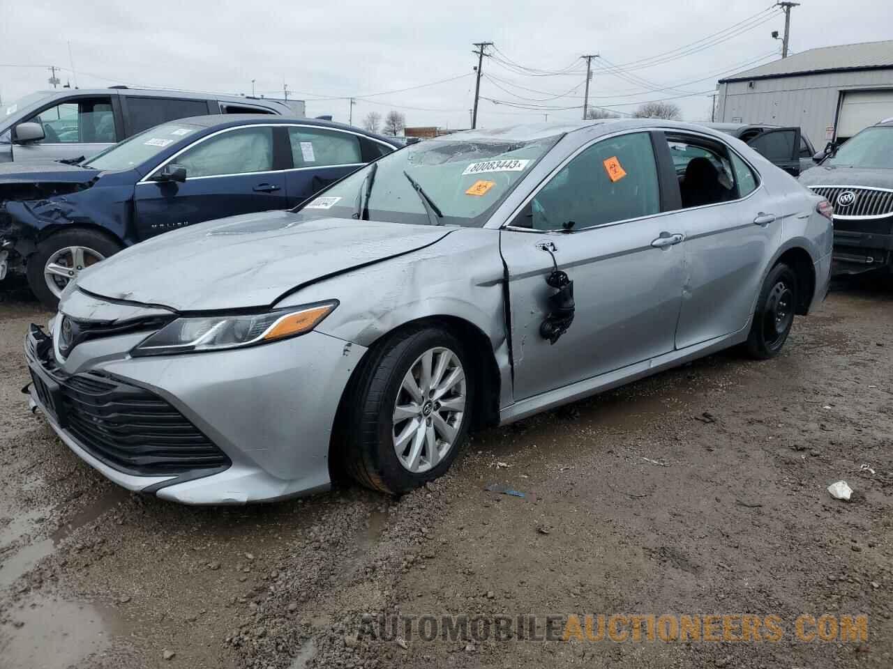 4T1B11HK0KU175261 TOYOTA CAMRY 2019