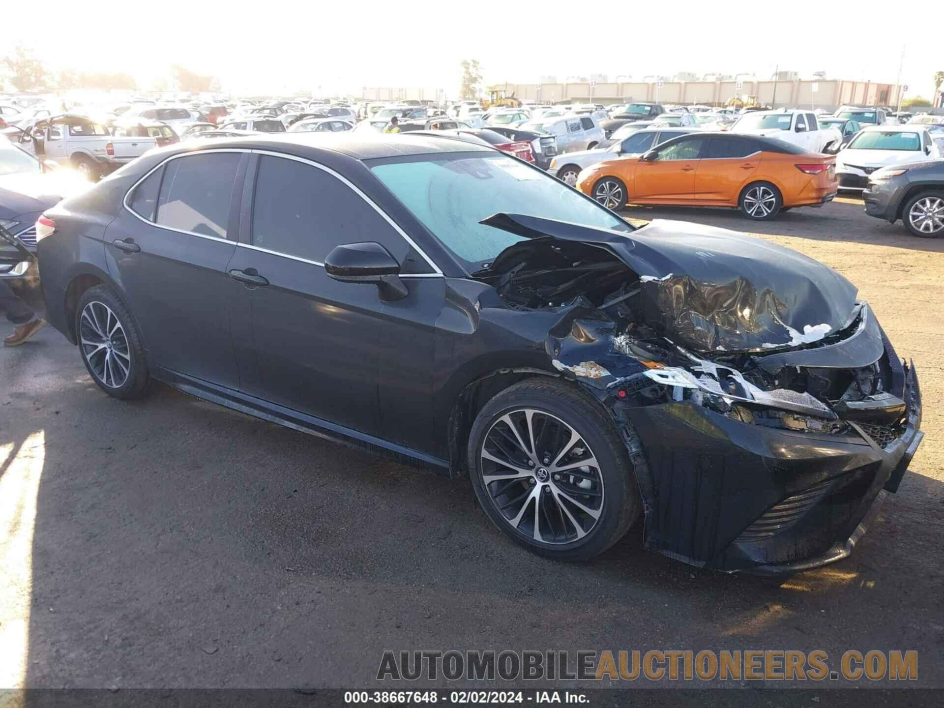 4T1B11HK0KU182937 TOYOTA CAMRY 2019