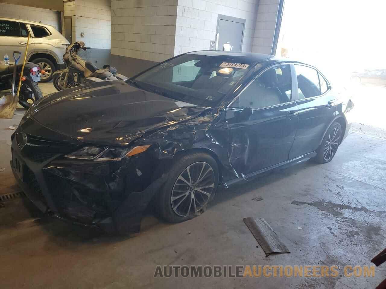 4T1B11HK0KU233658 TOYOTA CAMRY 2019