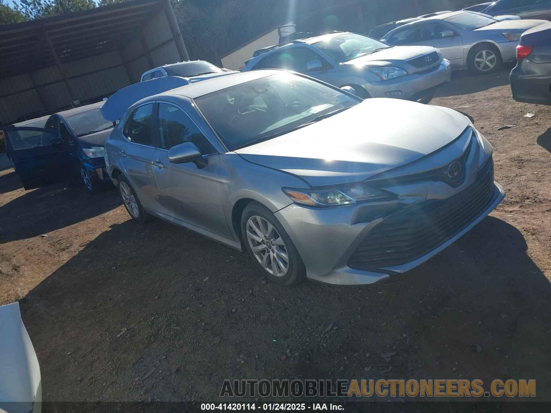 4T1B11HK0KU238102 TOYOTA CAMRY 2019