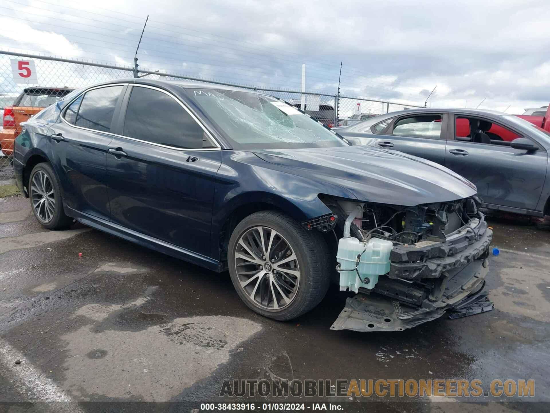 4T1B11HK0KU240674 TOYOTA CAMRY 2019