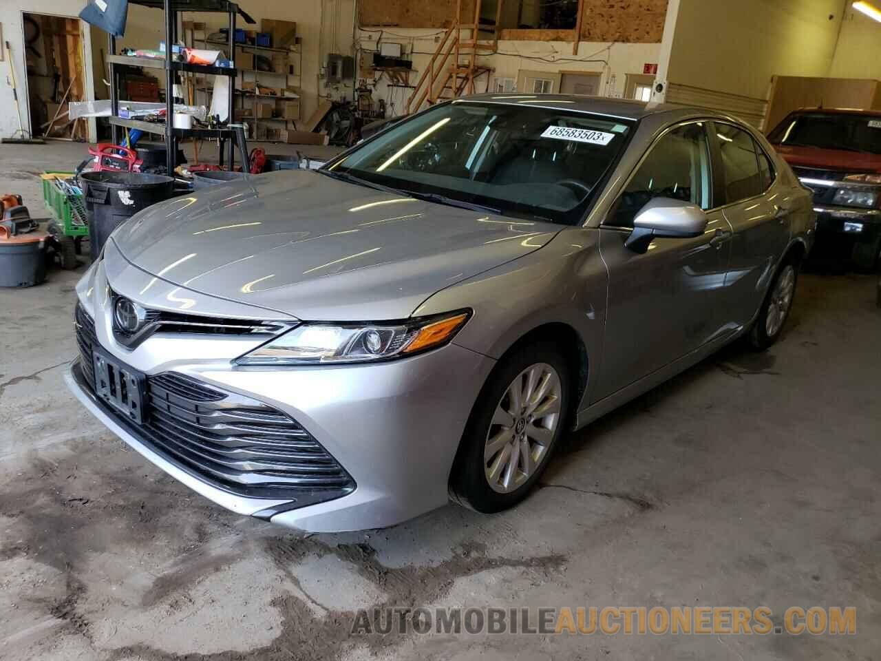 4T1B11HK0KU258141 TOYOTA CAMRY 2019