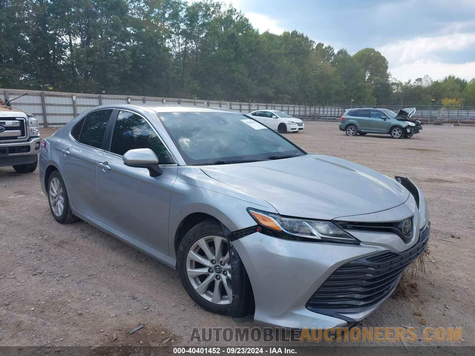 4T1B11HK0KU259323 TOYOTA CAMRY 2019