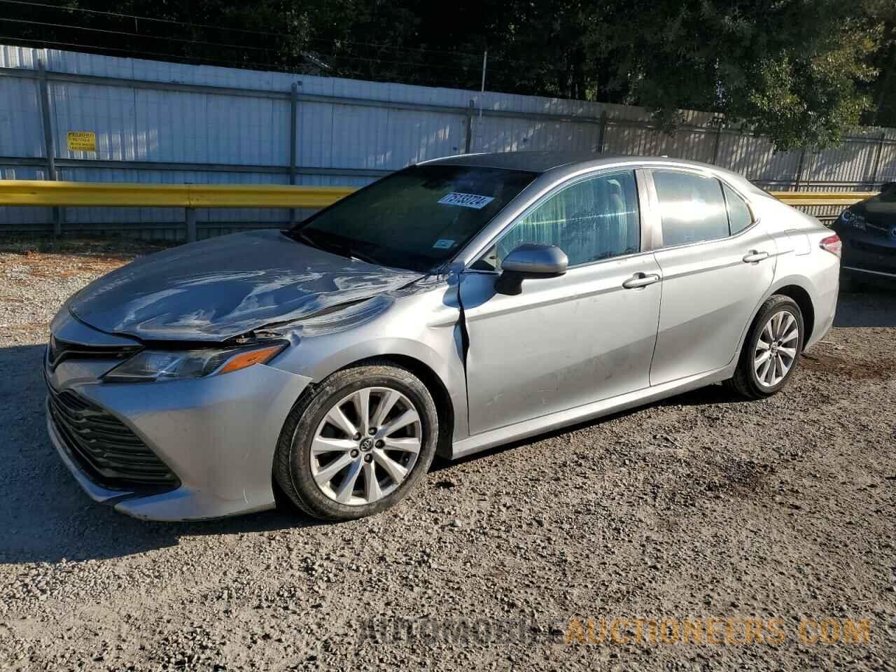 4T1B11HK0KU260729 TOYOTA CAMRY 2019