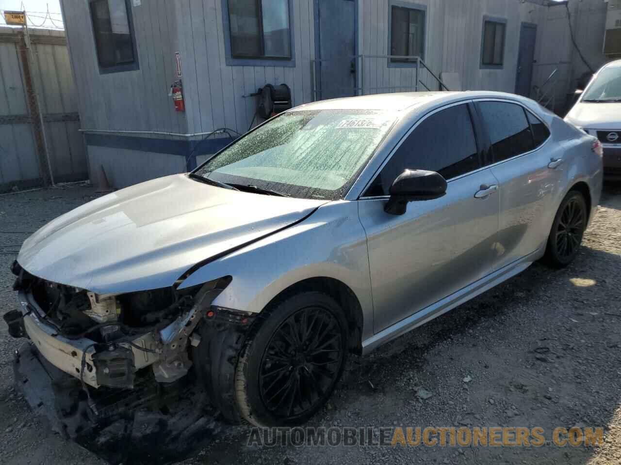 4T1B11HK0KU267633 TOYOTA CAMRY 2019