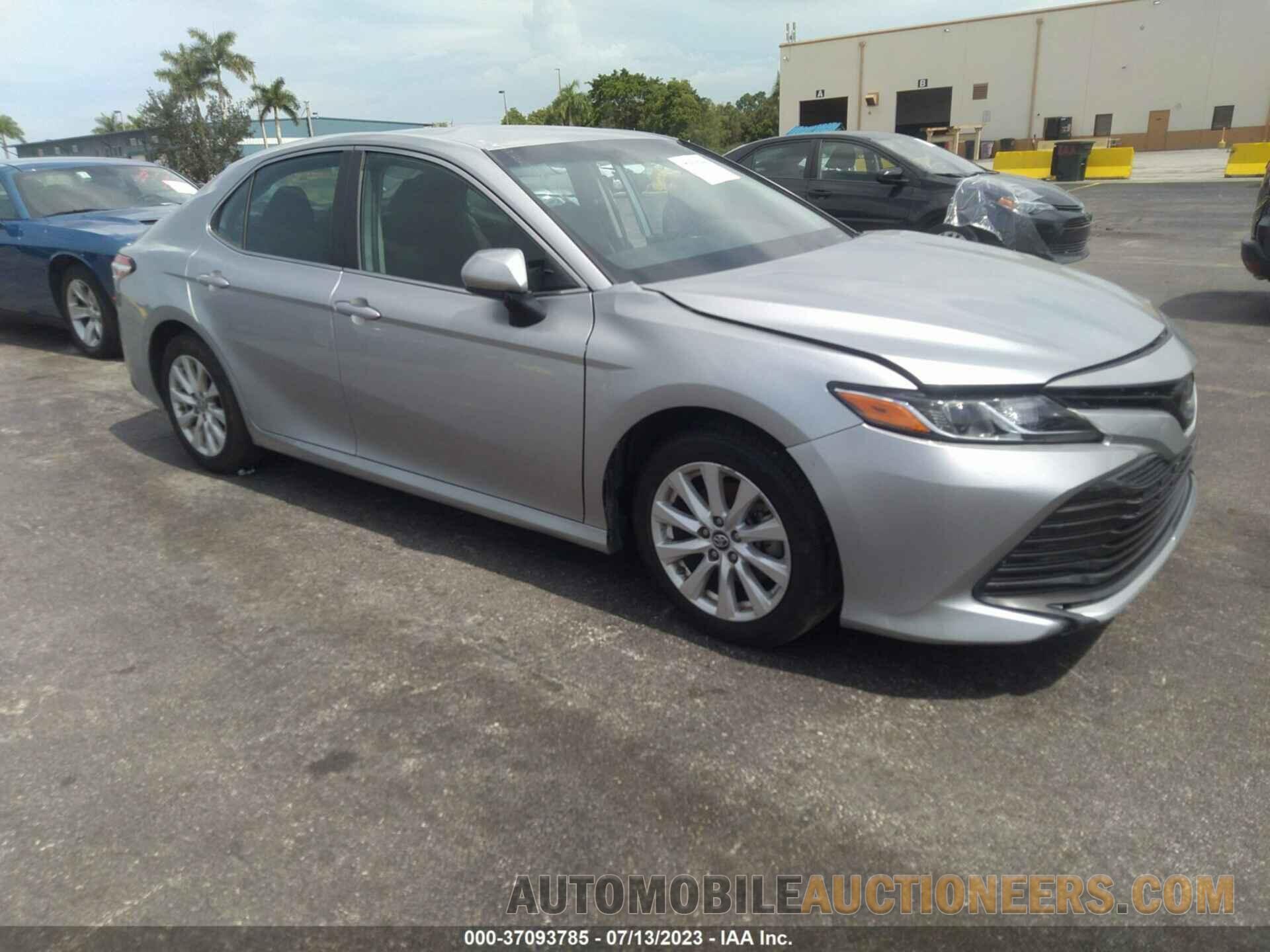 4T1B11HK0KU268264 TOYOTA CAMRY 2019