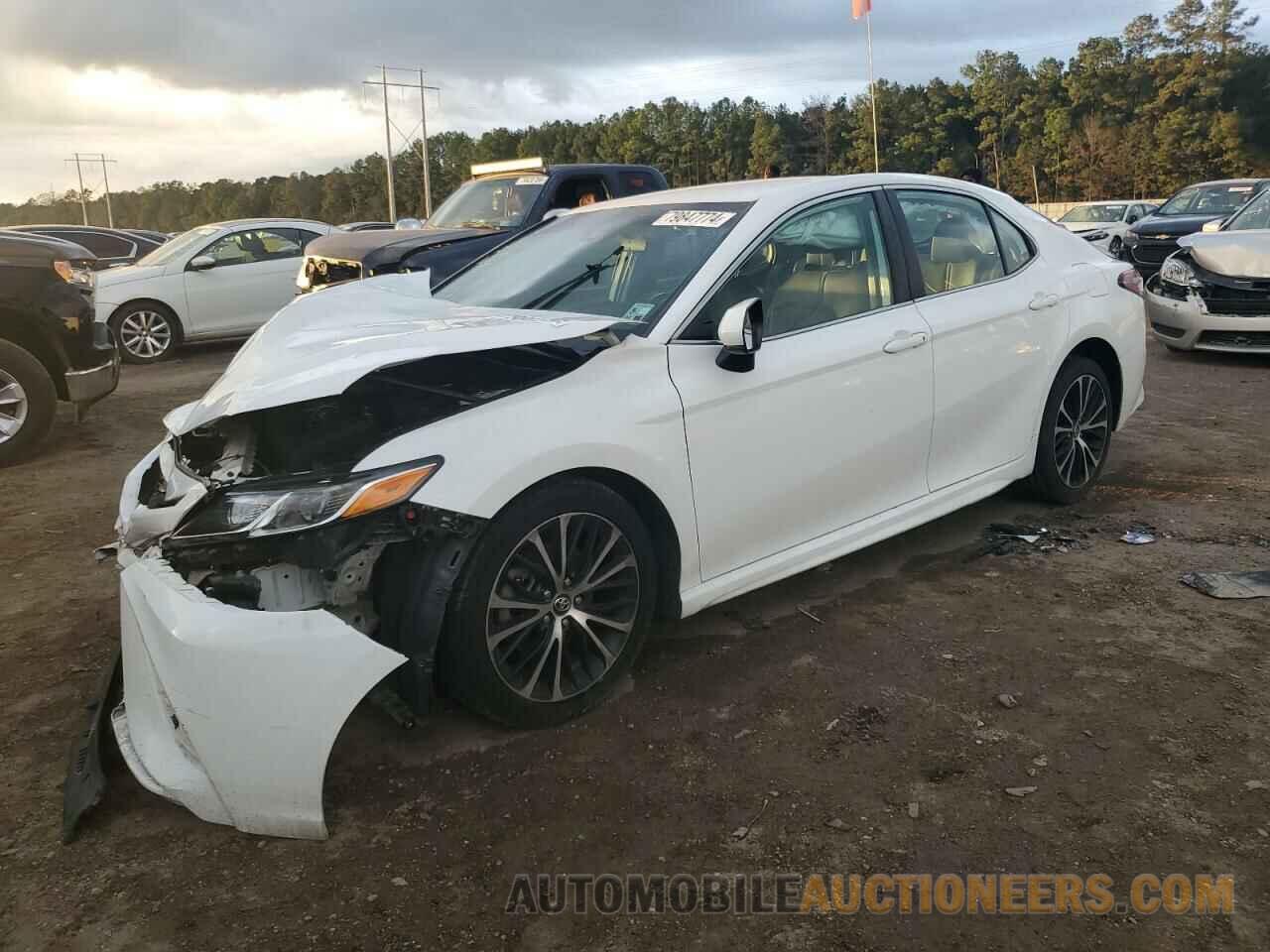 4T1B11HK0KU272749 TOYOTA CAMRY 2019