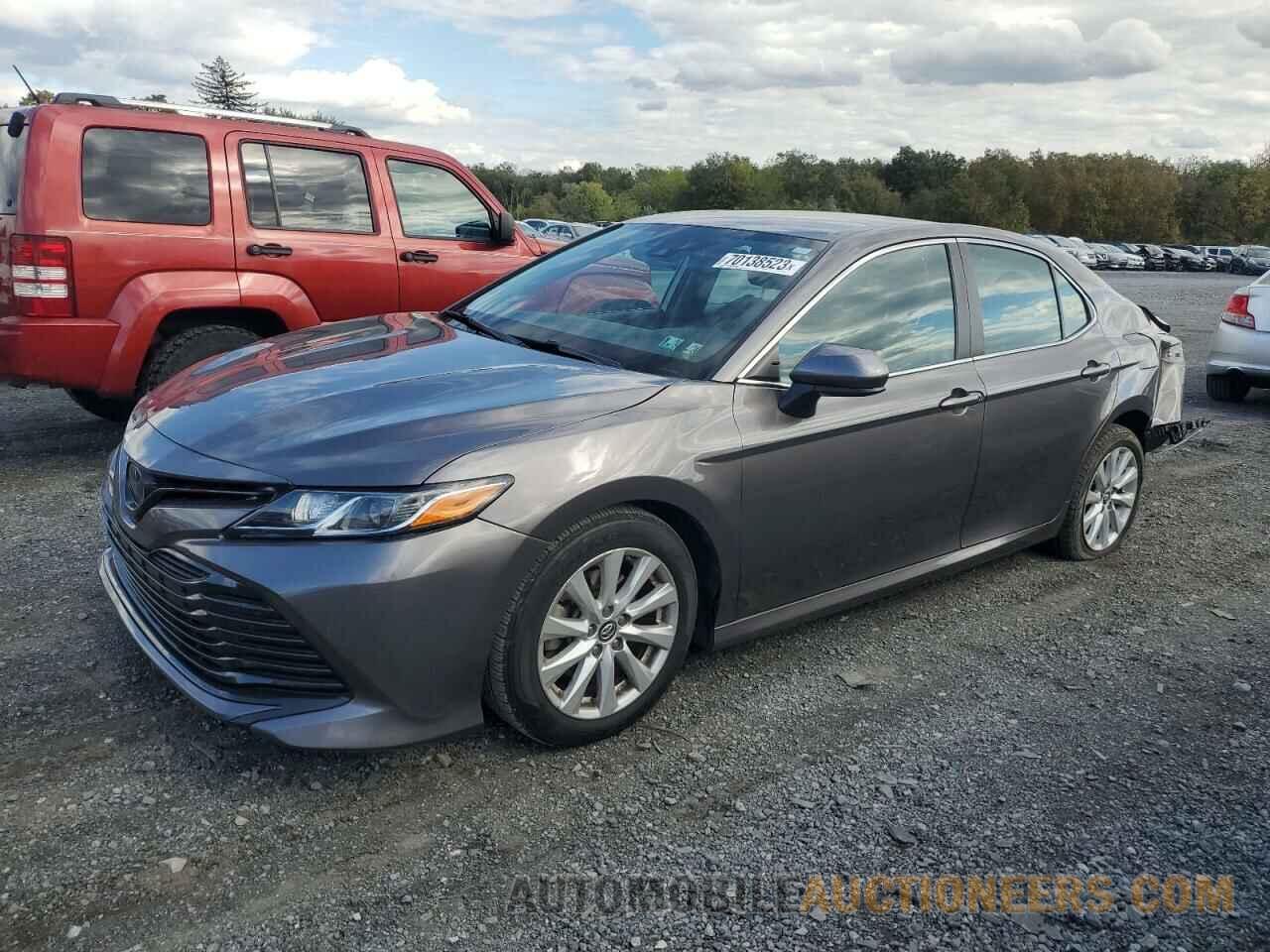 4T1B11HK0KU681821 TOYOTA CAMRY 2019