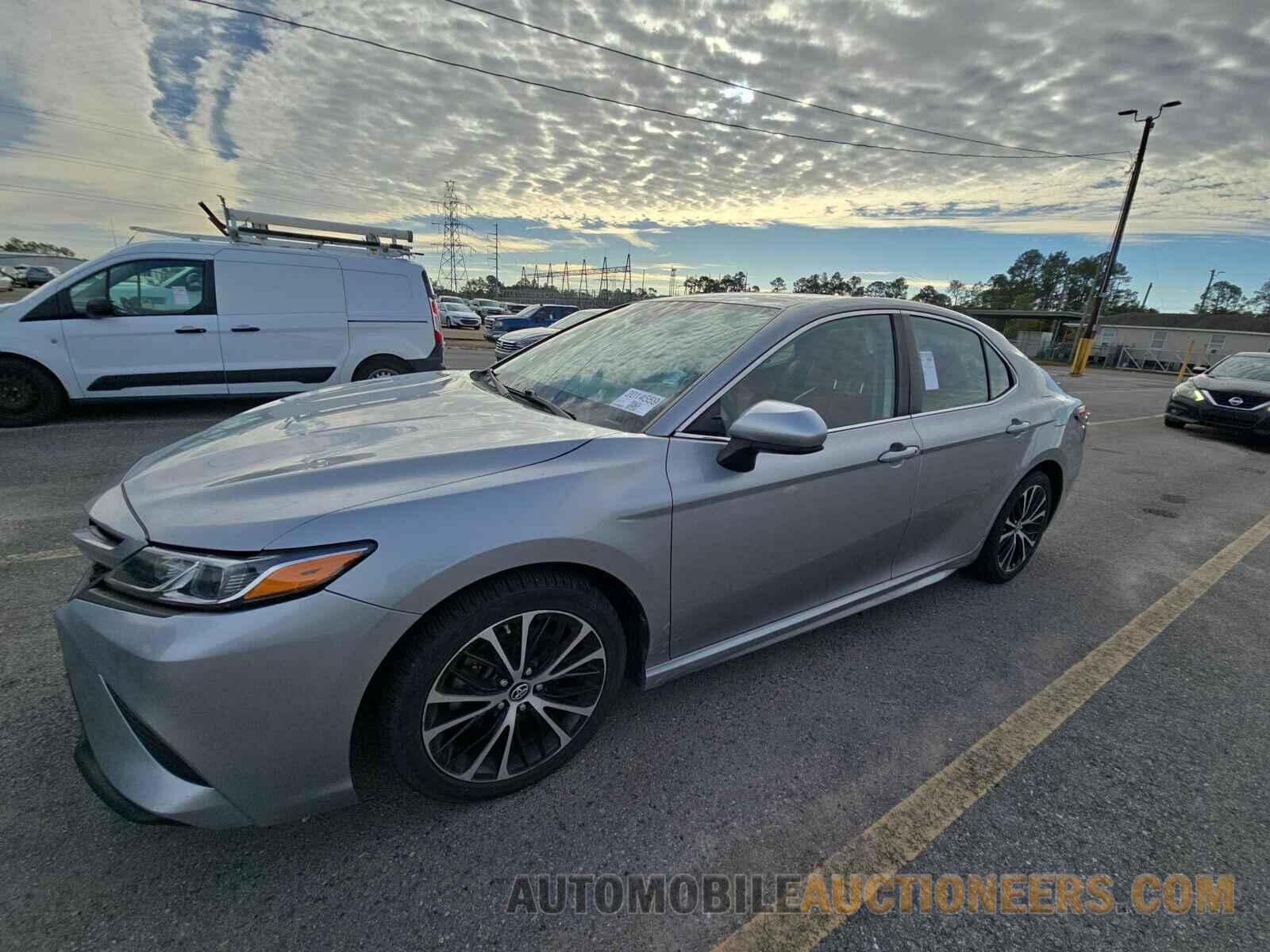 4T1B11HK0KU689837 Toyota Camry 2019