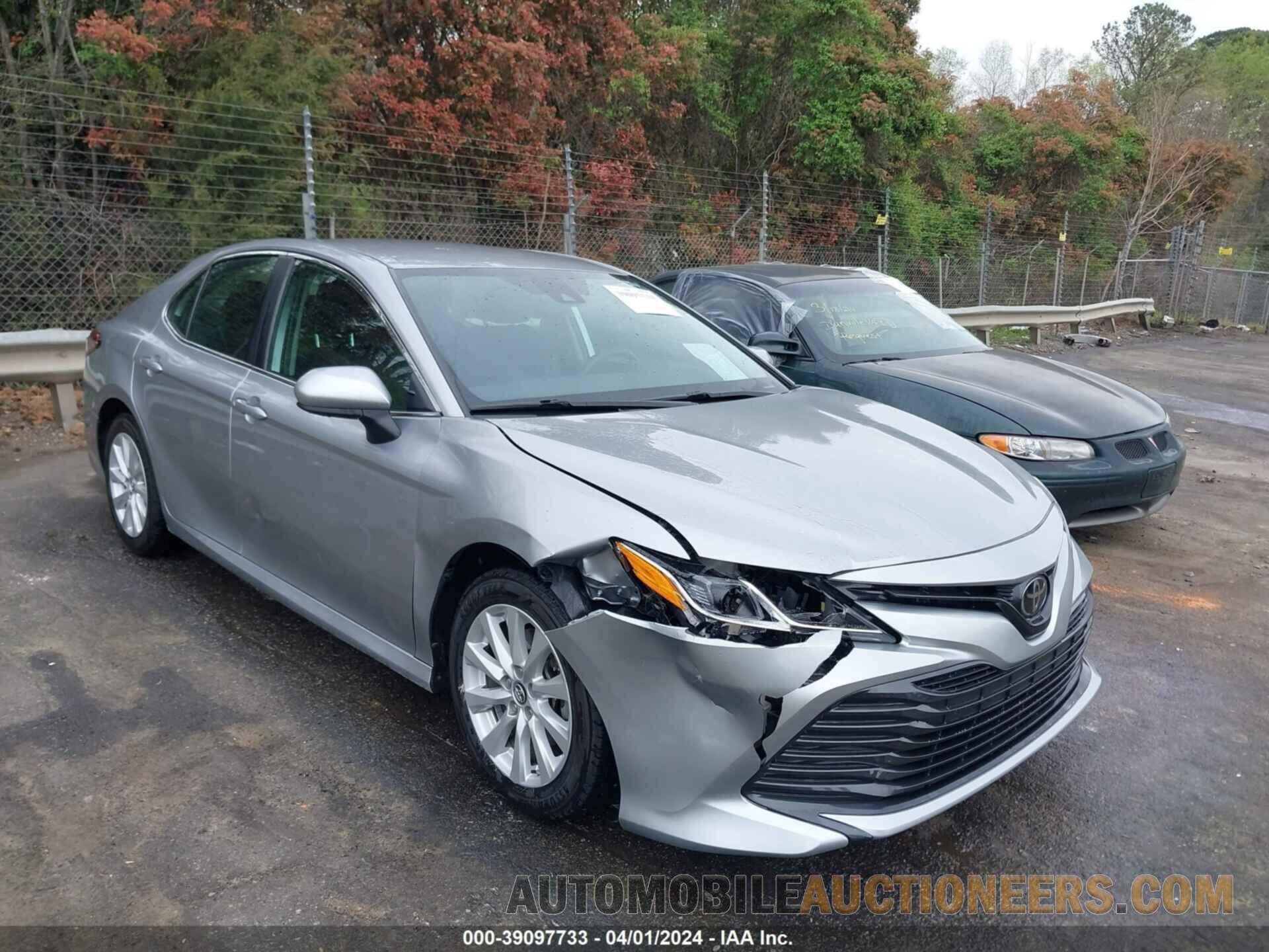 4T1B11HK0KU695203 TOYOTA CAMRY 2019